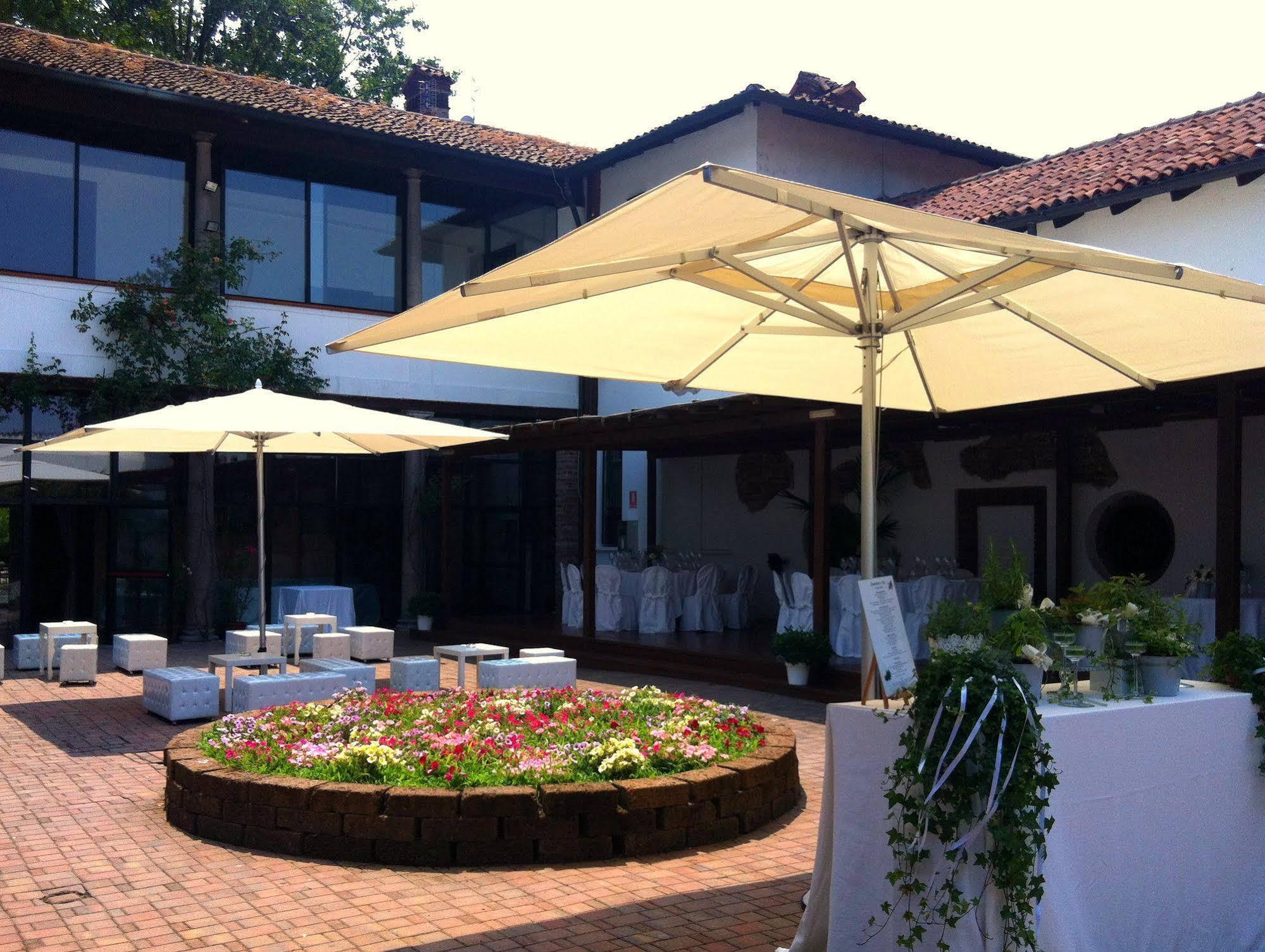 Excel Hotel Naviglio - Ca'Bianca Milano Exterior foto